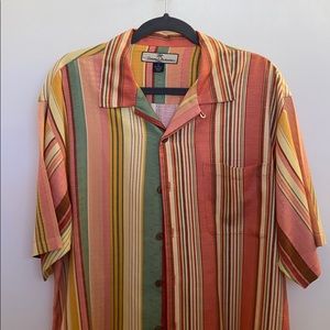 Tommy Bahama 100% Silk Short Sleeve Button Up (M)